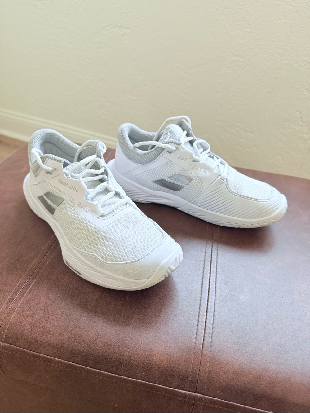Babolat SFX 4 All Court Womens Tennis Shoes White Silver Michelin Sole Size 7